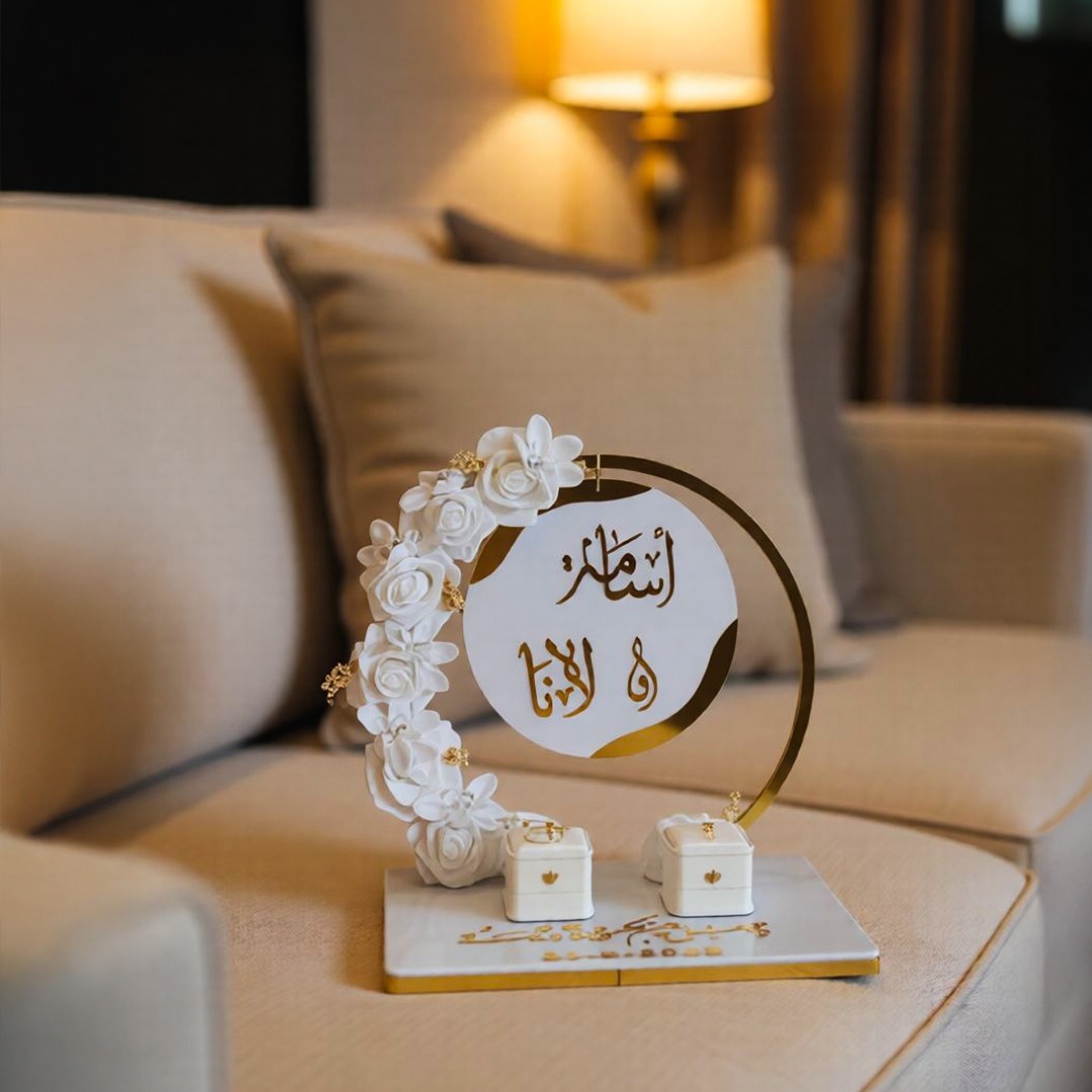 White & Gold Hoop Stand with Roses